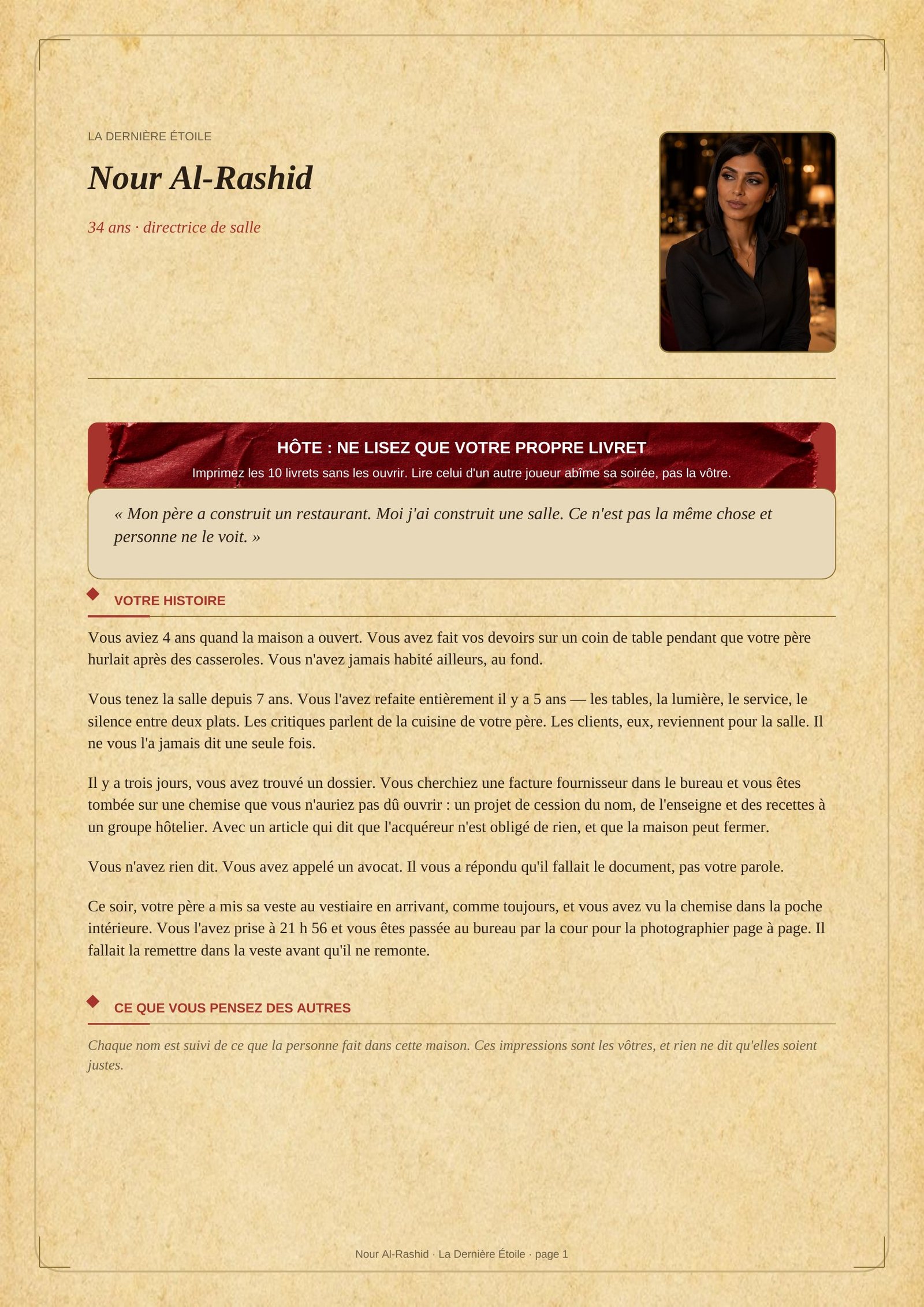 Un livret de personnage posé sur la table